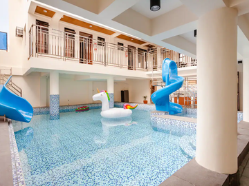 3 Storey Resort for sale in Calamba, Laguna with overlooking of Mt. Makiling