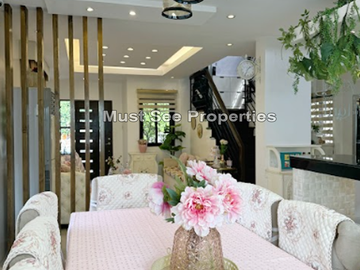 South Forbes Villas 4BR House for Sale