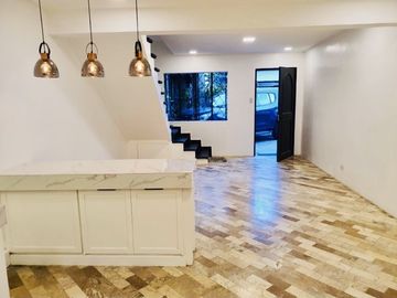 Newly Renovated 2 Bedroom Townhouse for sale in Kapitolyo, Pasig City