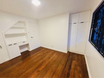 Newly Renovated 2 Bedroom Townhouse for sale in Kapitolyo, Pasig City