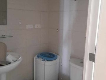 Jazz Residences 1bedroom condo unit for sale in Makati City