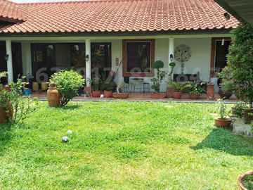 2-bedroom bungalow house for sale at Tagaytay Heights