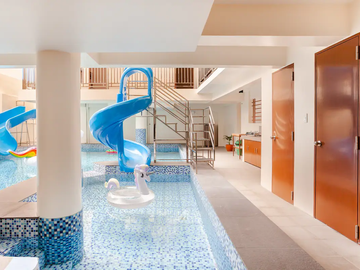 3 Storey Resort for sale in Pansol, Laguna
