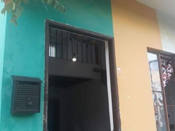 HOUSE AND LOT FOR SALE IN TRECE MARTIREZ CAVITE