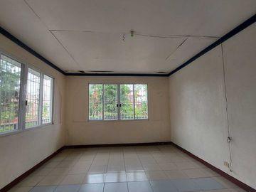 6-bedroom House at Santa Clara Phase 2 Bacolod!