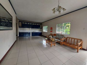 6-bedroom House at Santa Clara Phase 2 Bacolod!