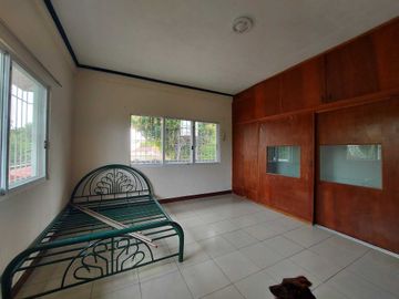 6-bedroom House at Santa Clara Phase 2 Bacolod!
