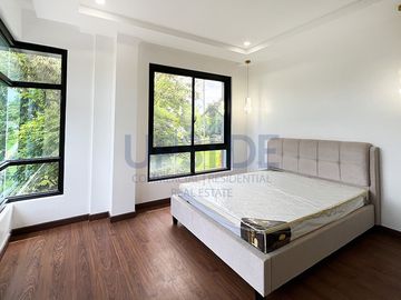 Ayala Westgrove Heights House for Sale | The Brand New 3-Storey Parkside House