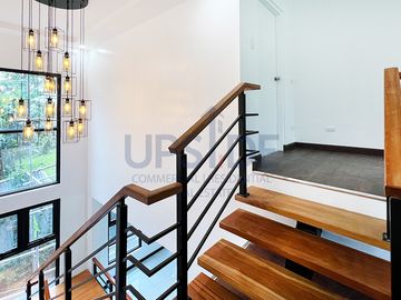 Ayala Westgrove Heights House for Sale | The Brand New 3-Storey Parkside House
