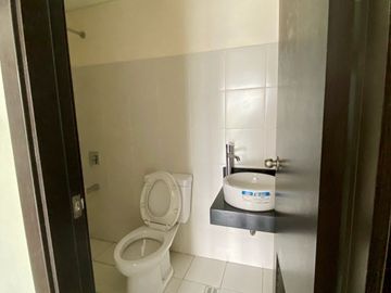 2 bedroom Condo for sale in Ortigas Rent to own Kasara Urban Resort Residences