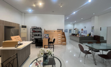 Prime commercial Property near Banawe, Quezon City for Lease
