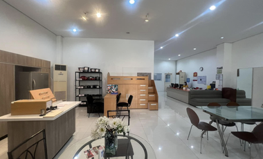 Prime commercial Property near Banawe, Quezon City for Lease