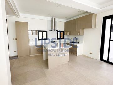 South Forbes Villas House for Sale - Modern Mediterranean House