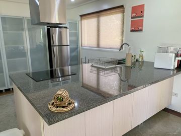 Plantation Hills Tagaytay Highlands House & Lot For Sale