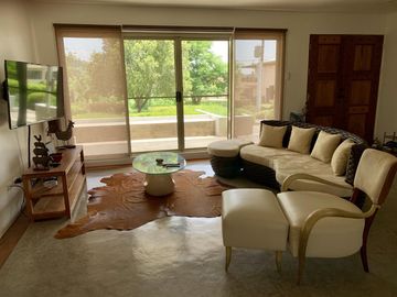 Plantation Hills Tagaytay Highlands House & Lot For Sale