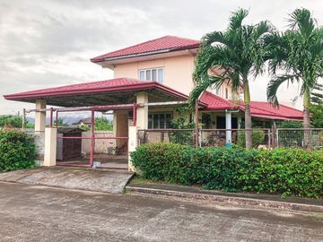 Lot for Sale ( Comes with a house) / Bay City, Laguna near UP Los Baños