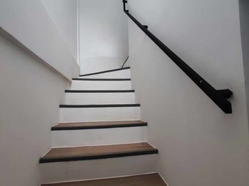MODERN ELEGANT DESIGN OF TOWNHOUSES IN ANTIPOLO CITY- AHANNA 2 STOREY