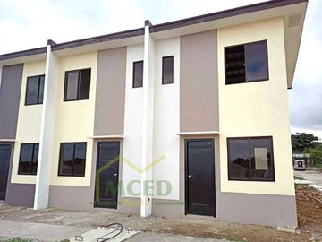 Affordable Townhouse in Naic Cavite thru Pag -ibig