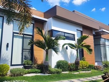 Spacious Modern Bungalow with Garden & High Ceilings in Angeles City