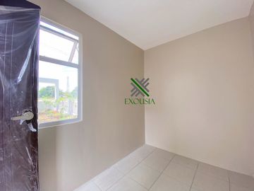 Corner Lot Townhouse For Sale Hamilton Executive Residences in Imus Cavite
