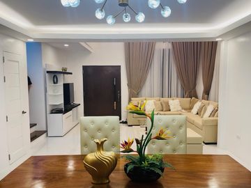 Brand New House and Lot in Tagaytay City For Sale!