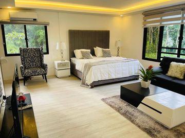 Brand New House and Lot in Tagaytay City For Sale!