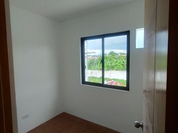 RFO for Sale 3 Bedroom 3TB Duplex House w/ 2 Car Garage in Calamba, Laguna