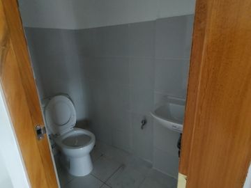 RFO for Sale 3 Bedroom 3TB Duplex House w/ 2 Car Garage in Calamba, Laguna