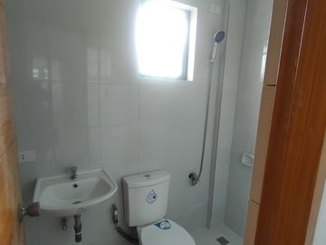 RFO for Sale 3 Bedroom 3TB Duplex House w/ 2 Car Garage in Calamba, Laguna