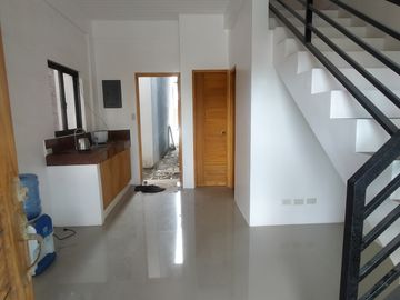 RFO for Sale 3 Bedroom 3TB Duplex House w/ 2 Car Garage in Calamba, Laguna