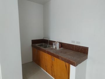RFO for Sale 3 Bedroom 3TB Duplex House w/ 2 Car Garage in Calamba, Laguna