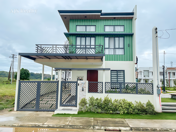 Smart Home Vita Unit @ Intalio Estates