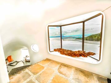 TAGAYTAY Amazing Rest house w view nr Skyranch Taal Vista Highlands Crosswind