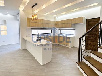 South Forbes Villas - Mediterranean Inspired House