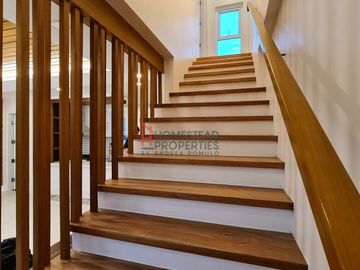 Newly Built Tagaytay House and Lot in Gated Subdivision