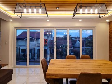 Newly Built Tagaytay House and Lot in Gated Subdivision