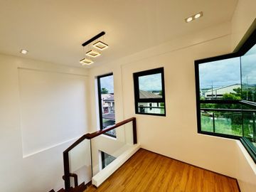 5BR Brand New 3Storey Semi Furnished House and Lot for Sale in Greenwoods
