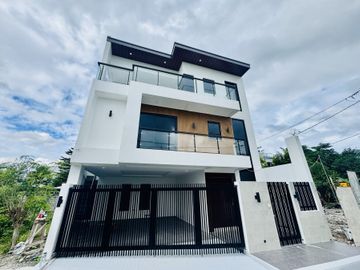 5BR Brand New 3Storey Semi Furnished House and Lot for Sale in Greenwoods