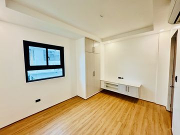 5BR Brand New 3Storey Semi Furnished House and Lot for Sale in Greenwoods