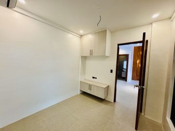 5BR Brand New 3Storey Semi Furnished House and Lot for Sale in Greenwoods