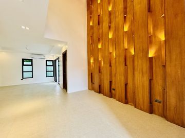 5BR Brand New 3Storey Semi Furnished House and Lot for Sale in Greenwoods