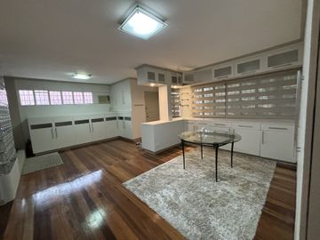5 Bedroom Spacious House for Sale in Ayala Alabang, Muntinlupa