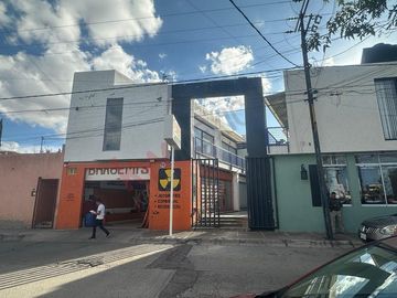 Aprovecha estos locales en una ubicación privilegiada
