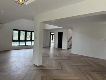 FOR SALE BRAND NEW WESTERN DESIGN HOME WITH POOL NEAR NLEX SAN FERNANDO TOLL AN