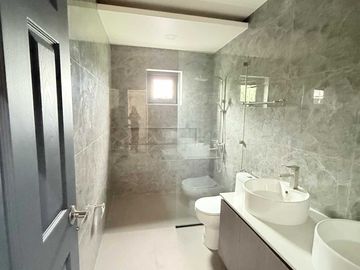 FOR SALE BRAND NEW WESTERN DESIGN HOME WITH POOL NEAR NLEX SAN FERNANDO TOLL AN
