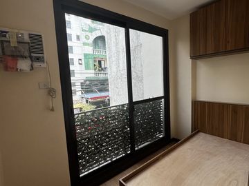 Brand New 3-Storey Modern Townhouses For Sale