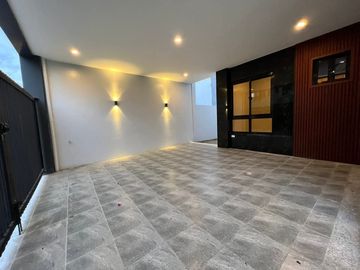 Modern 3-Bedroom House for Sale – Near Marquee Mall & NLEX Angeles Exit