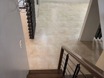 Spacious 4 Bedroom House with Large Backyard near Clark, Angeles City