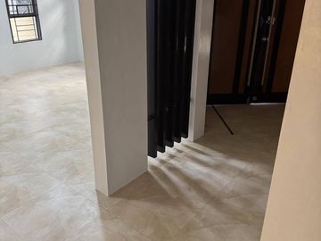 Spacious 4 Bedroom House with Large Backyard near Clark, Angeles City