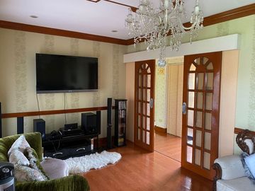 South Forbes Villas